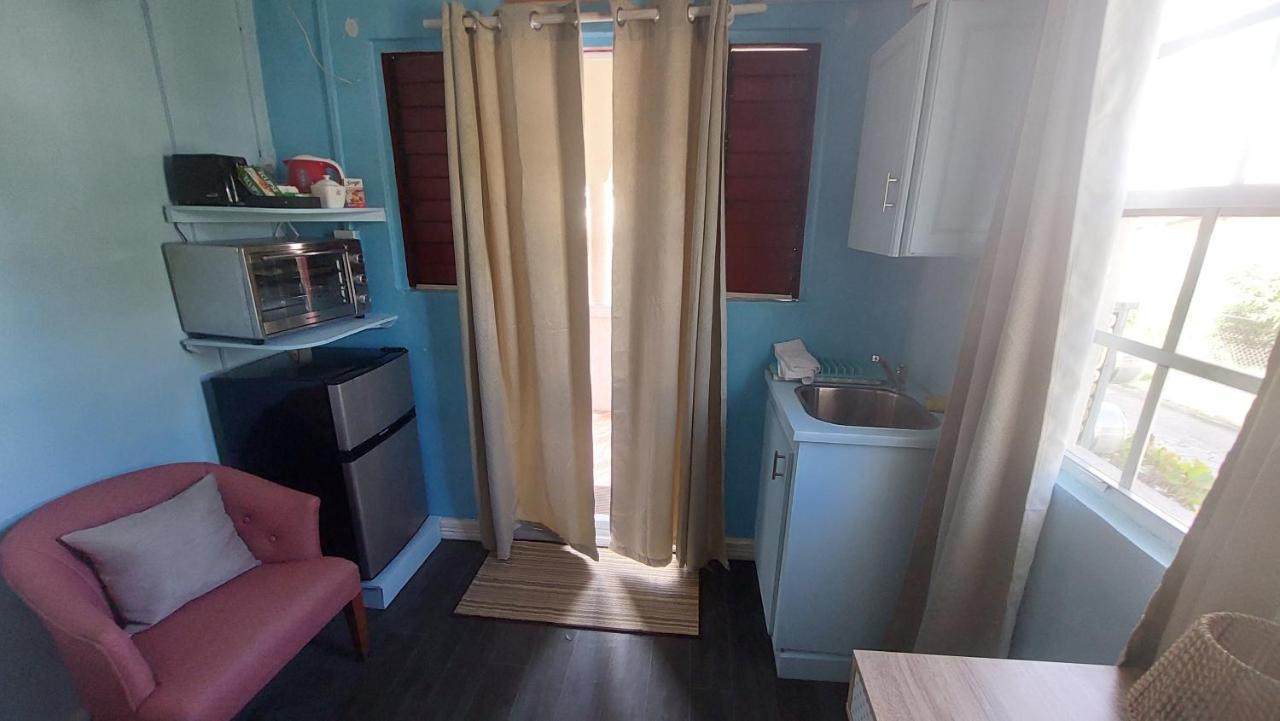 Carmen'S Cozy Studio Bridgetown Luaran gambar